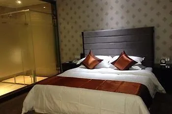 Ibis Styles Shanghai New Hongqiao Hotel